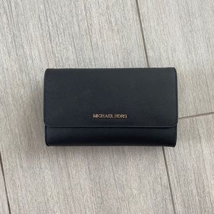 NEW! Michael Kors Black Leather Crossbody Purse